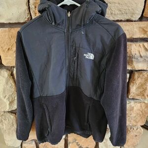 Women's North Face Denali With Hood Size Large